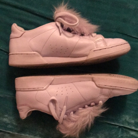 Fuzzy Reebok Sneakers by Local Heroes - Picture 3 of 7